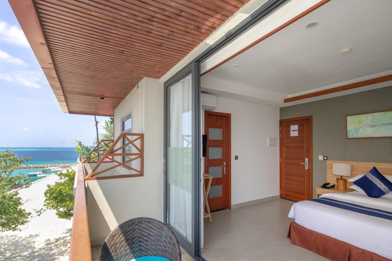 Hotel Ayala Oceanview Maldives Gulhi Exterior foto