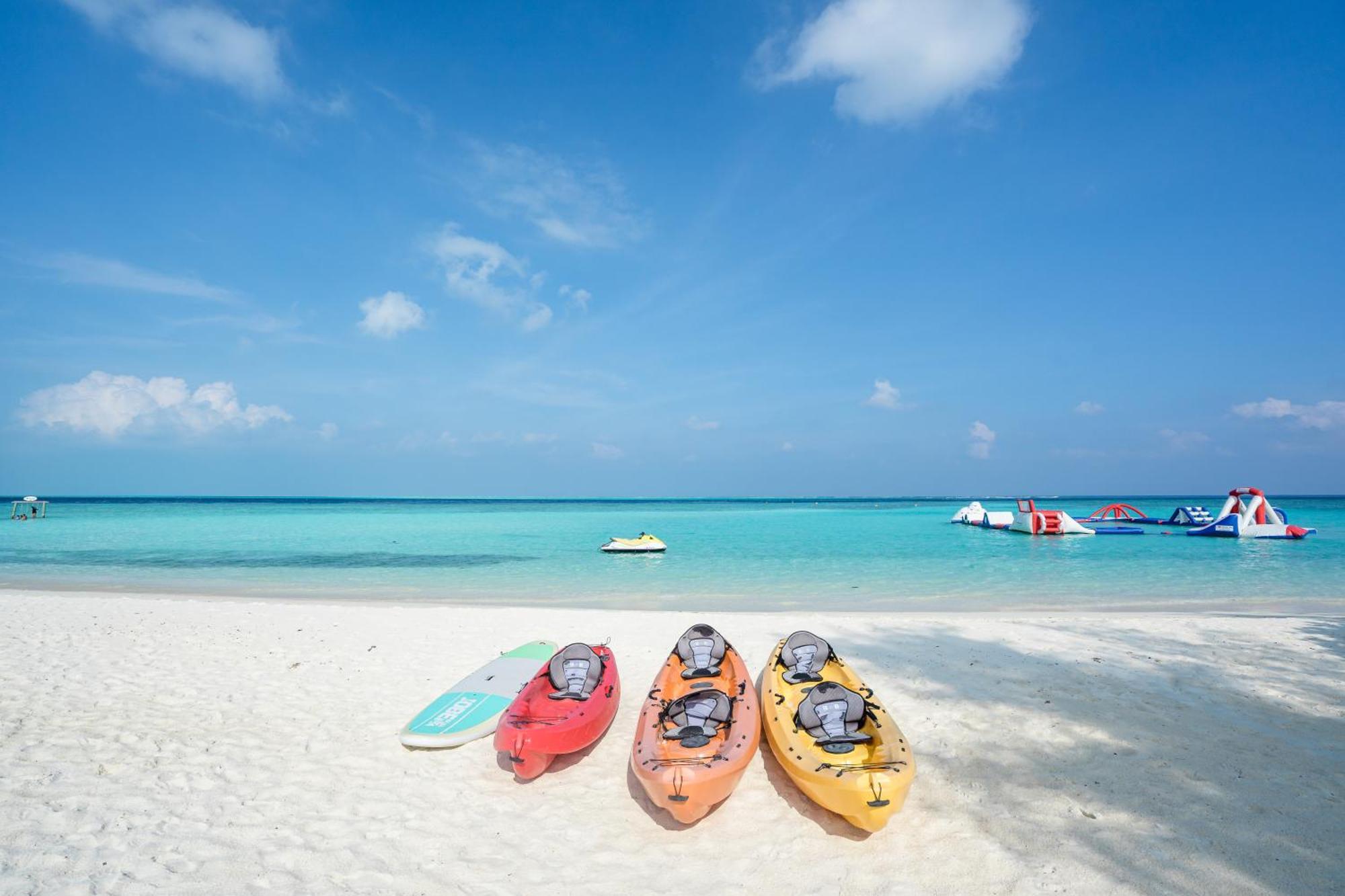Hotel Ayala Oceanview Maldives Gulhi Exterior foto
