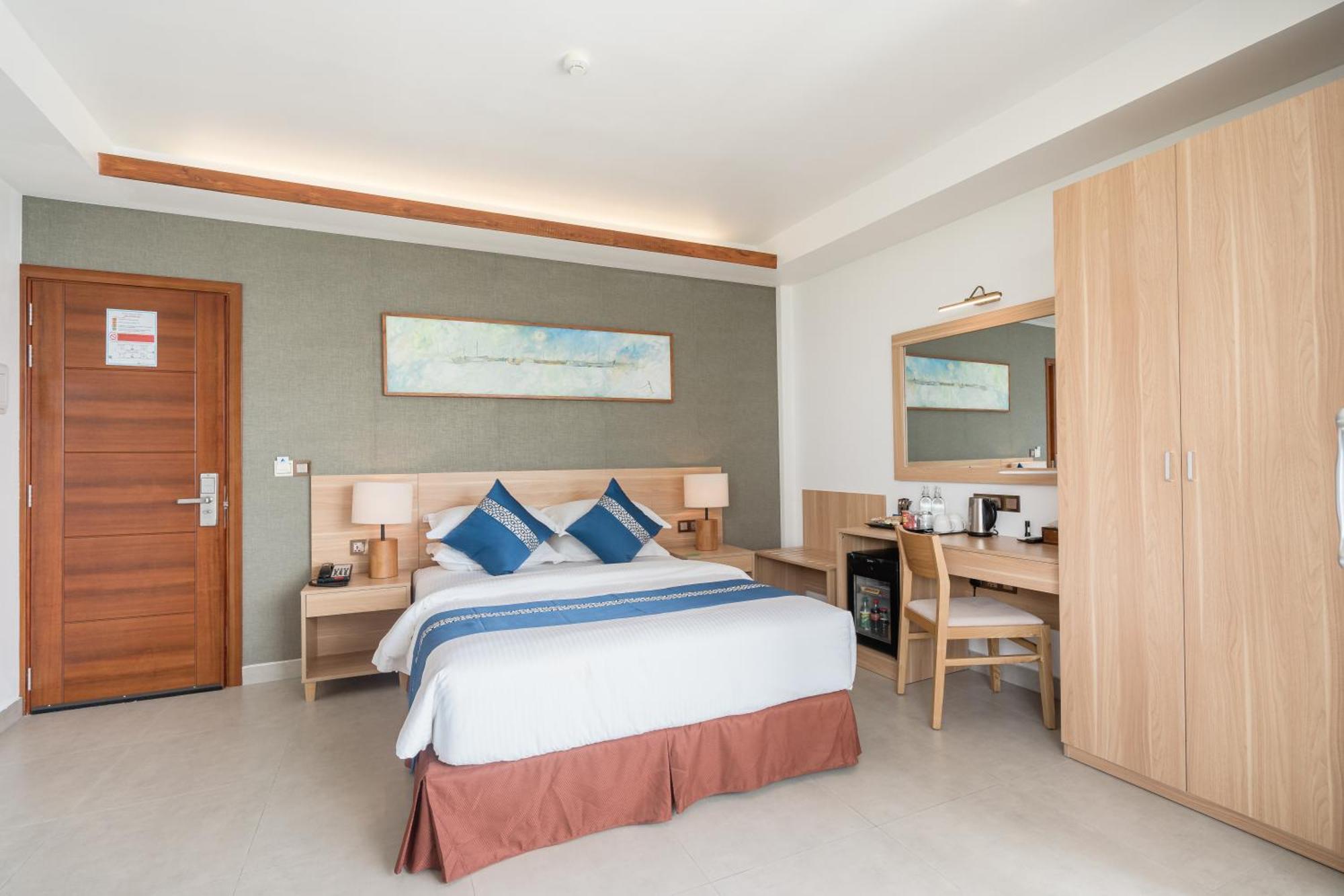 Hotel Ayala Oceanview Maldives Gulhi Exterior foto