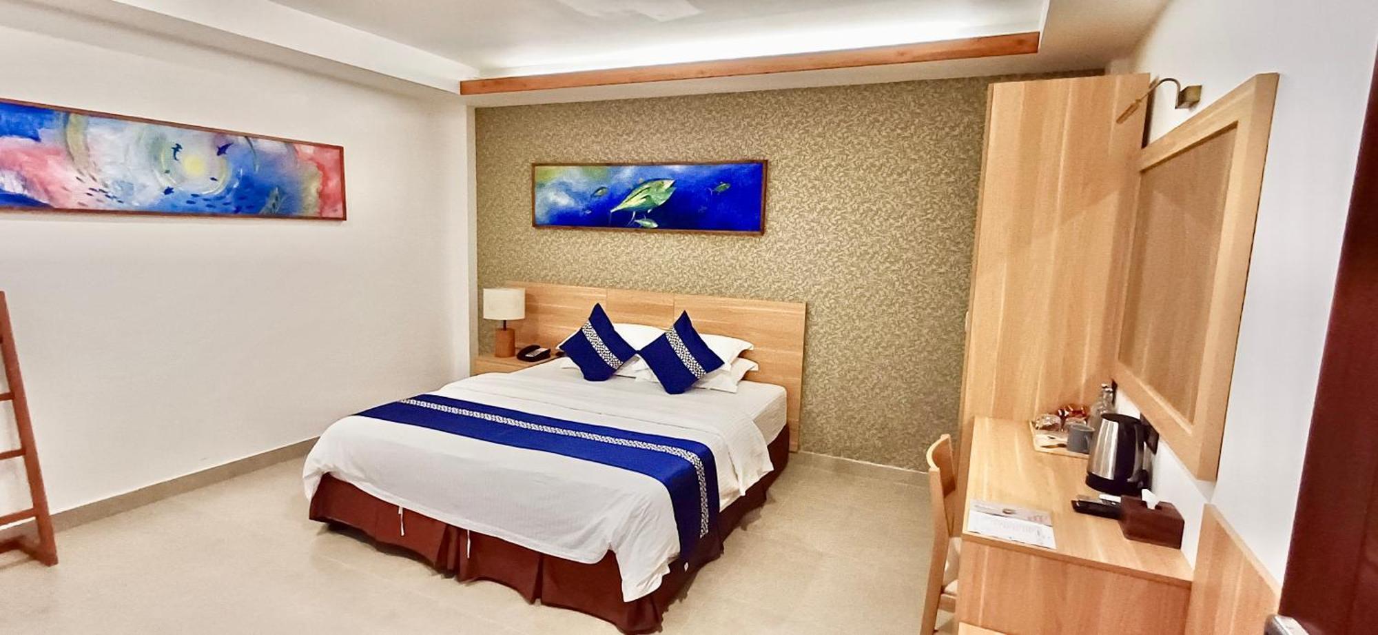 Hotel Ayala Oceanview Maldives Gulhi Exterior foto